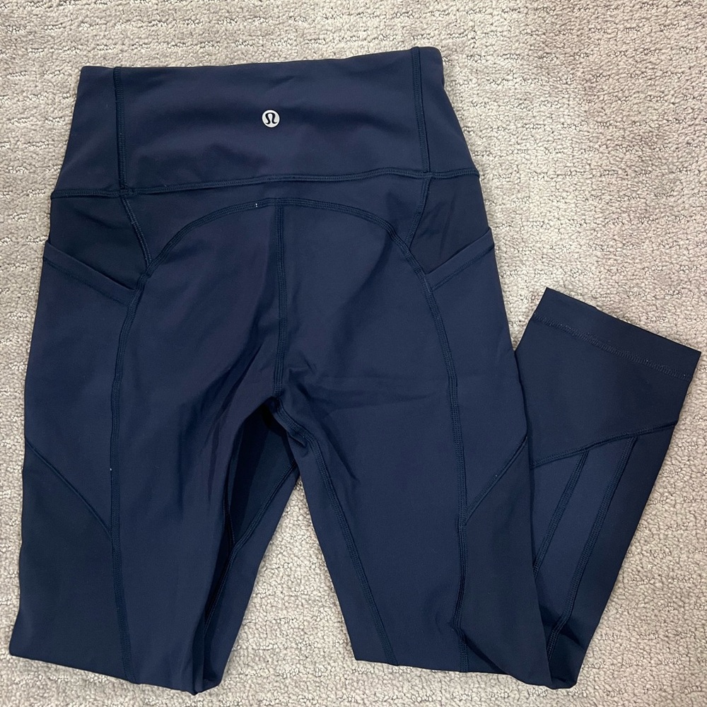 Lululemon 7/8 Navy leggings size 4